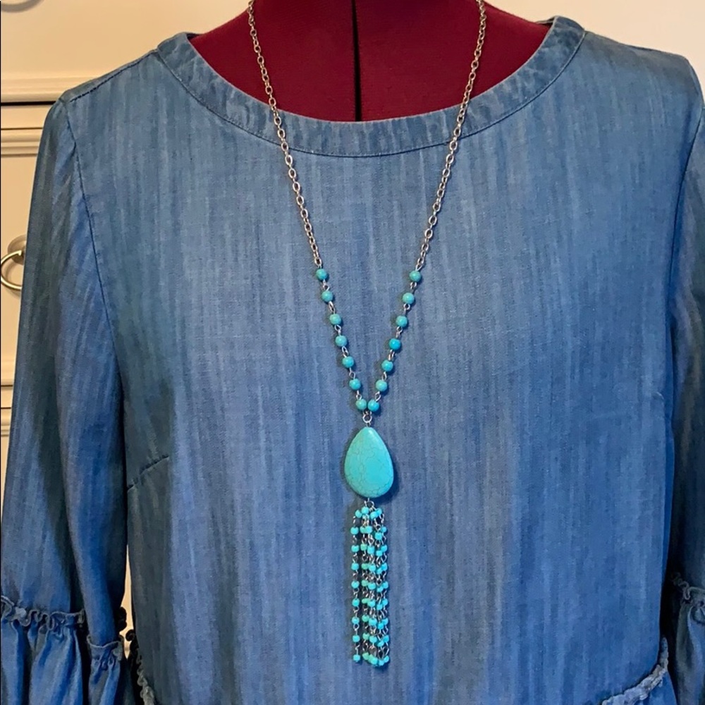 🐟 Necklace, tassel; turquoise and silver